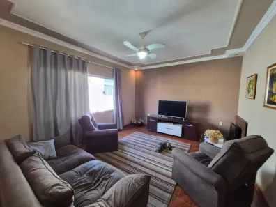 Casa com 4 Quartos à venda, 180m² no Jardim Rossi, Limeira