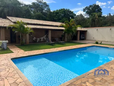 Fazenda/Sítio com 4 Quartos à venda, 1000m² no Dona Catarina, Mairinque