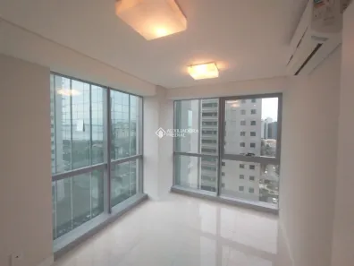 Sala Comercial à venda, 45m² no Menino Deus, Porto Alegre