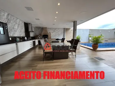 Casa de Condomínio com 4 Quartos à venda, 500m² no Região dos Lagos, Brasília