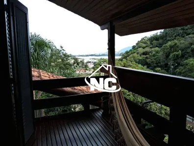 Casa de Condomínio com 4 Quartos à venda, 340m² no Itacoatiara, Niterói