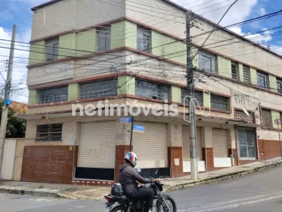 Prédio Comercial com 3 Quartos à venda, 500m² no Sagrada Família, Belo Horizonte