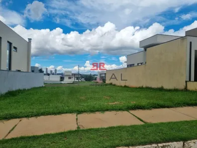 Lote/Terreno à venda, 417m² no Samambaia Parque Residencial, Bauru