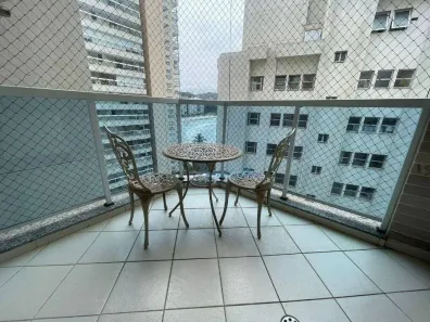 Apartamento com 3 Quartos à venda, 98m² no Jardim Las Palmas, Guarujá