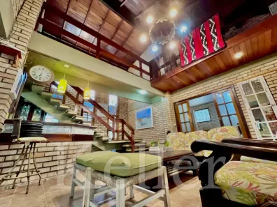 Casa com 5 Quartos à venda, 217m² no Cachoeira do Bom Jesus, Florianópolis