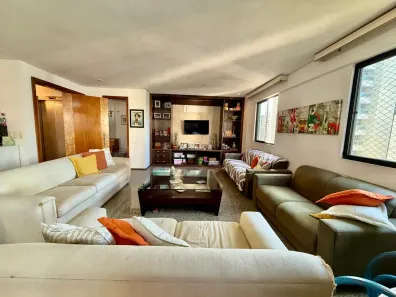 Apartamento com 2 Quartos à venda, 205m² no Meireles, Fortaleza