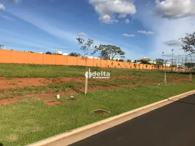 Lote/Terreno à venda, 480m² no Granja Marileusa, Uberlândia