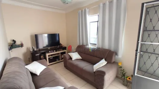 Casa com 3 Quartos à venda, 195m² no Grama, Juiz de Fora