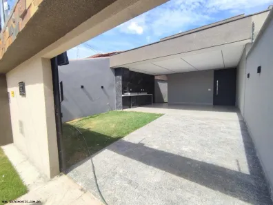 Casa com 3 Quartos à venda, 190m² no Papillon Park, Aparecida de Goiânia