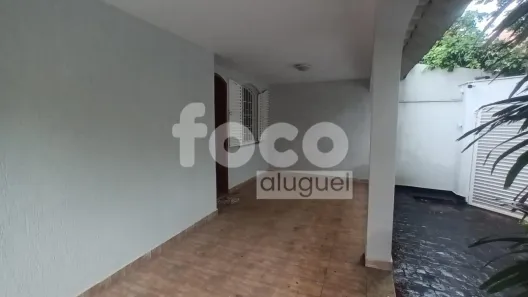 Casa com 3 Quartos para alugar, 171m² no Saraiva, Uberlândia