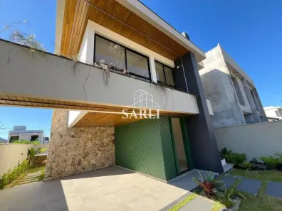 Sobrado com 3 Quartos à venda, 165m² no Forquilhas, São José