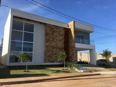 Casa de Condomínio com 4 Quartos à venda, 215m² no Parque das Nações, Parnamirim