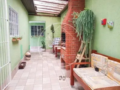 Casa com 3 Quartos à venda, 180m² no Vila Santo Antônio, São Paulo