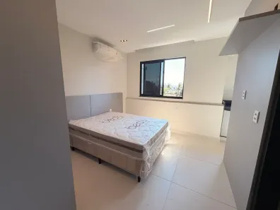 Apartamento com 1 Quarto para alugar, 25m² no Candelária, Natal