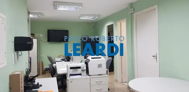 Sala Comercial à venda, 30m² no Vila Nova Conceição, São Paulo