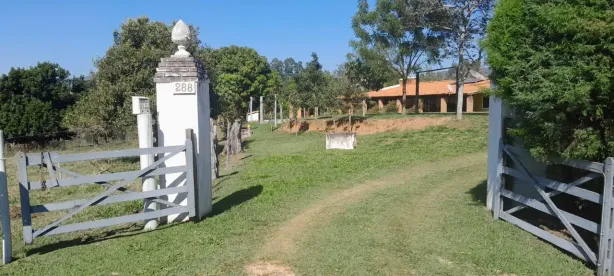 Fazenda/Sítio com 6 Quartos à venda, 10000m² no , Bofete