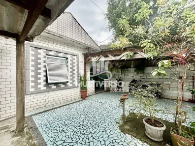 Casa com 3 Quartos à venda, 156m² no Estuário, Santos