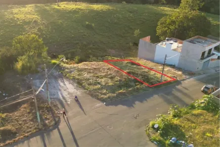 Lote/Terreno à venda, 140m² no Centro, Itaú de Minas