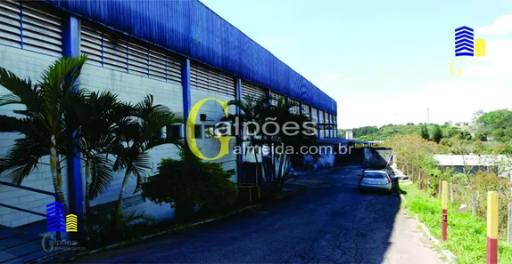 Galpão/Depósito/Armazém para alugar, 2300m² no Vila Jovina, Cotia