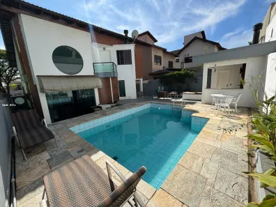 Casa de Condomínio com 4 Quartos à venda, 360m² no Alphaville, Santana de Parnaíba