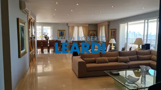 Apartamento com 4 Quartos à venda, 380m² no Jardim Fonte do Morumbi, São Paulo