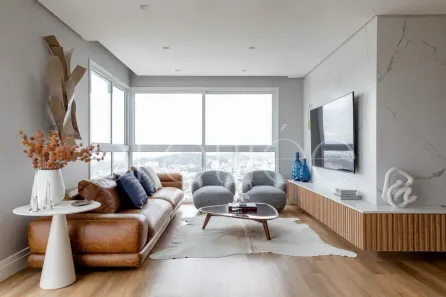 Apartamento com 3 Quartos para alugar, 130m² no Centro, Balneário Camboriú