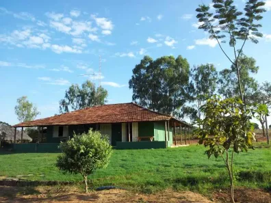 Fazenda/Sítio com 2 Quartos à venda, 5207m² no , Urucuia