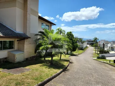 Lote/Terreno à venda, 794m² no Córrego Grande, Florianópolis
