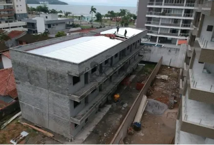 Sobrado com 1 Quarto à venda, 12m² no Parque Balneário Poiares, Caraguatatuba