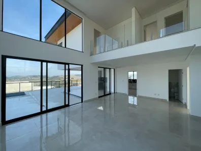 Casa de Condomínio com 4 Quartos à venda, 350m² no São Pedro, Juiz de Fora