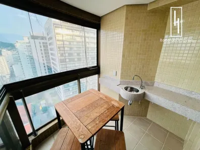 Apartamento com 2 Quartos para alugar, 77m² no Centro, Florianópolis