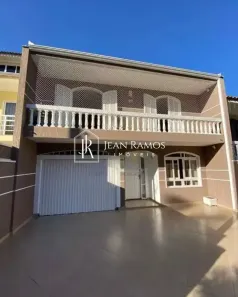 Sobrado com 4 Quartos à venda, 198m² no Xaxim, Curitiba