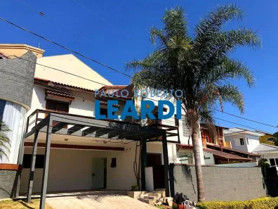 Casa de Condomínio com 5 Quartos à venda, 350m² no Parque Residencial Itapeti, Mogi das Cruzes