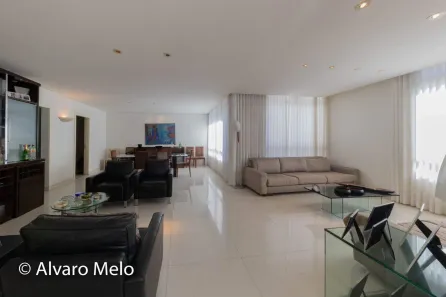 Apartamento com 4 Quartos à venda, 220m² no Lourdes, Belo Horizonte