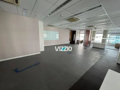 Sala Comercial para alugar, 695m² no Itaim Bibi, São Paulo