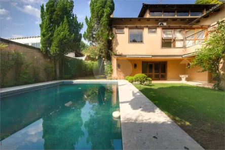 Casa com 4 Quartos à venda, 750m² no Jardim Leonor, São Paulo