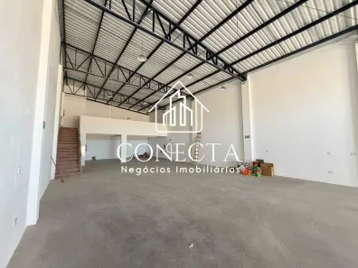Galpão/Depósito/Armazém para alugar, 350m² no Santa Mônica, Uberlândia