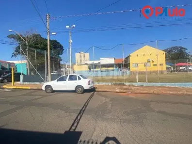 à venda, 254m² no Centro, São Manuel