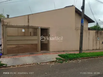 Casa com 2 Quartos para venda ou aluguel, 130m² no Água Limpa Park, Campo Grande