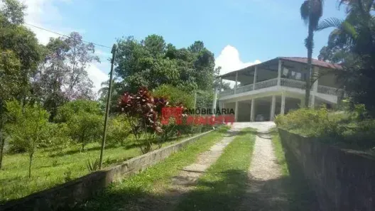 Fazenda/Sítio com 4 Quartos à venda, 250m² no Batistini, São Bernardo do Campo