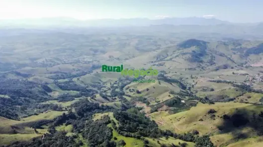 Fazenda/Sítio à venda, 103800m² no , Cristina