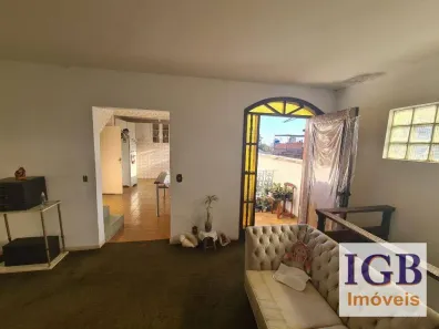 Casa com 5 Quartos à venda, 261m² no Vila Espanhola, São Paulo