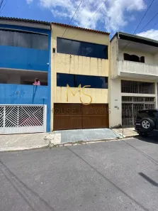 Casa com 3 Quartos à venda, 194m² no Jardim Ísis, Cotia