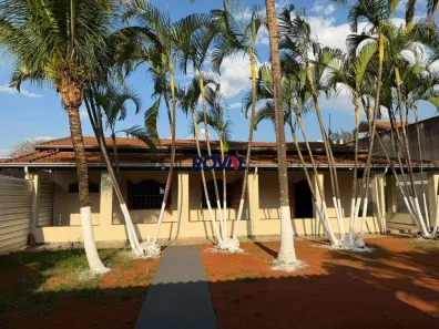 Casa com 3 Quartos para alugar, 236m² no Chácara Nova Odessa, Mogi Guaçu