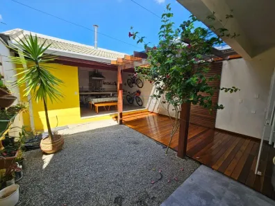 Sobrado com 3 Quartos à venda, 200m² no Residencial Colinas, Mogi das Cruzes