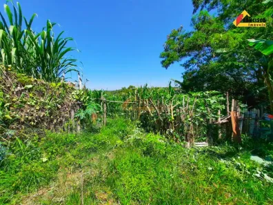 Lote/Terreno à venda, 500m² no Icaraí, Divinópolis