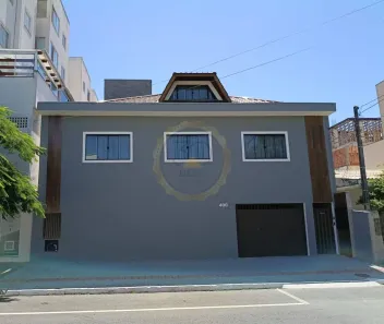 Casa com 3 Quartos à venda, 252m² no Municípios, Balneário Camboriú