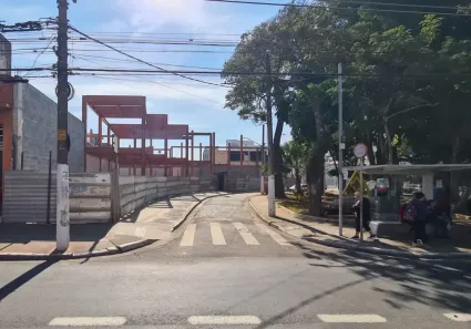 Galpão/Depósito/Armazém para alugar, 1400m² no Vila Carrão, São Paulo