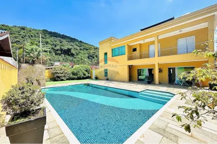 Casa de Condomínio com 5 Quartos à venda, 379m² no Balneario Praia do Perequê, Guarujá
