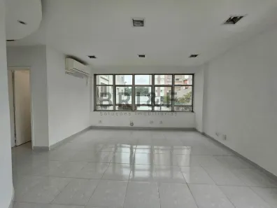Imóvel Comercial à venda, 48m² no Santo Amaro, São Paulo